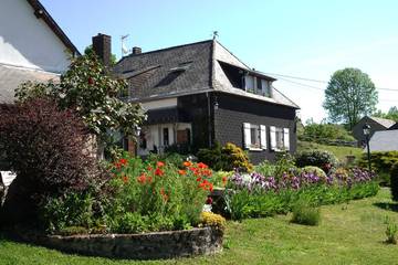 Chambre d’hôte pour 2 personnes, avec jardin à Anost