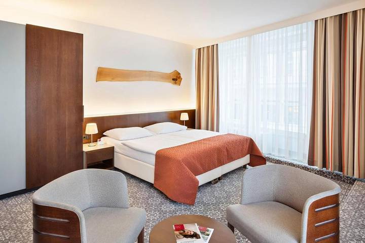 Hotel für 2 Personen, mit Ausblick - 1