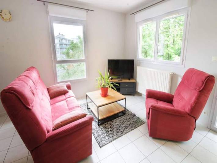 Location de vacances pour 4 personnes, avec terrasse à Chambéry