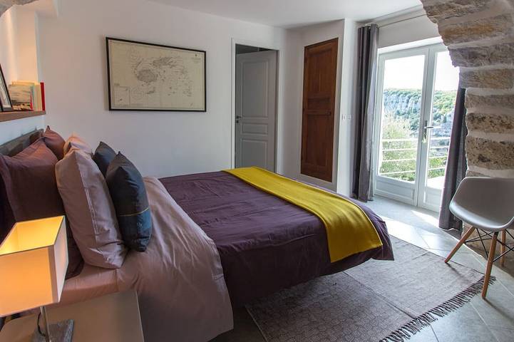 Gîte pour 2 personnes, avec jardin ainsi que terrasse et jacuzzi à Balazuc - 3