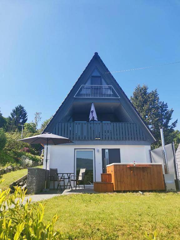 Ferienwohnung für 6 Personen, mit Garten und Whirlpool in Bischofsheim an der Rhön