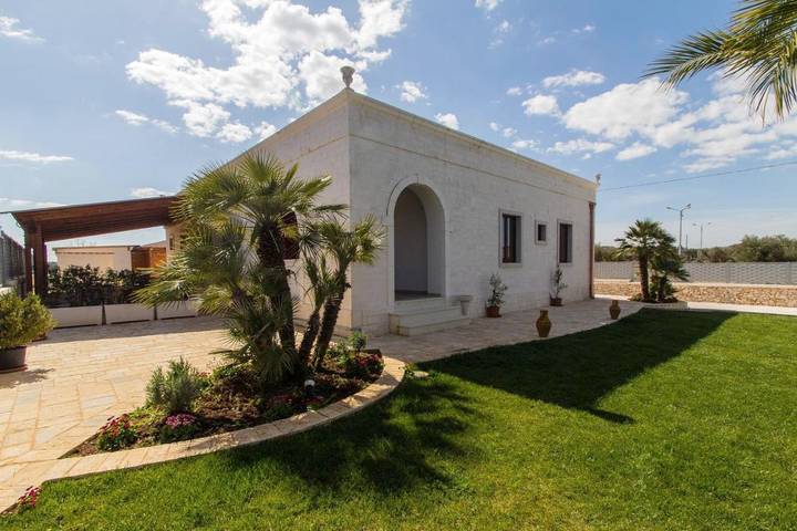 B&b per 6 persone, con Terrazza e Giardino a Castellana Grotte
