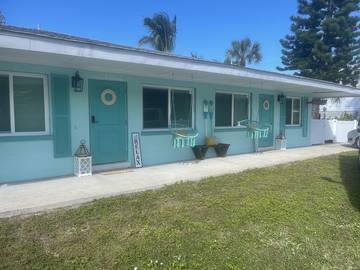 Cottage for 6 Guests in Holmes Beach, Tampa Bay, Picture 1