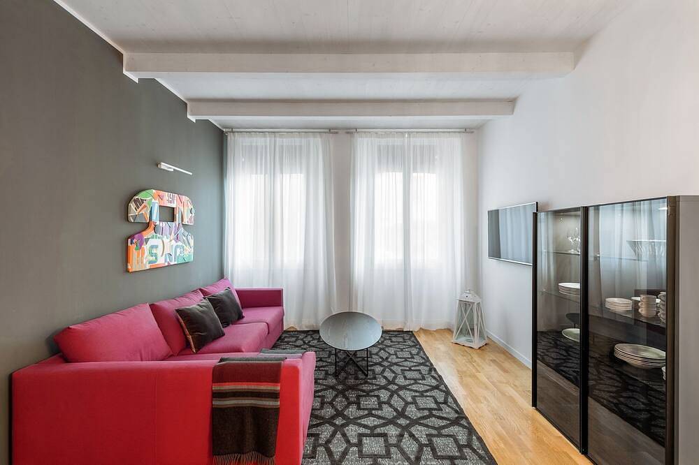 Entire apartment, Luxury 1 bedroom \"Two Towers\" Unique View in Bologna, Bologna Province