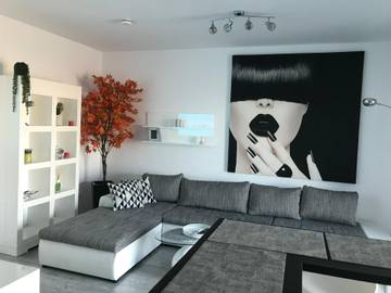 Cottage pour 4 personnes, avec jardin et balcon, animaux acceptés à Bucarest