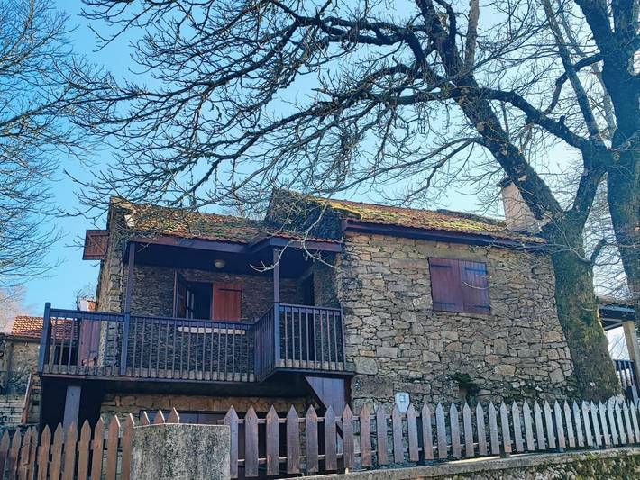 Casa rural para 7 personas, con vistas al lago además de balcón y jardín, Se admiten mascotas en Melgaço - 2