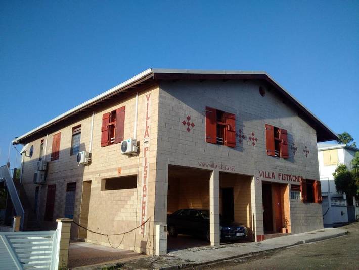 Maison d’hôte pour 3 personnes, avec vue ainsi que balcon et jardin