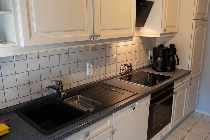 Ferienhaus für 8 Personen, mit Terrasse und Garten in Simmerath - 3