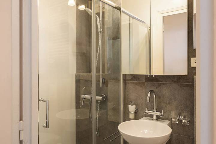 Apartamento entero, A Casa in Cala – Petit cocon vue mer à Erbalunga in Erbalunga, Brando