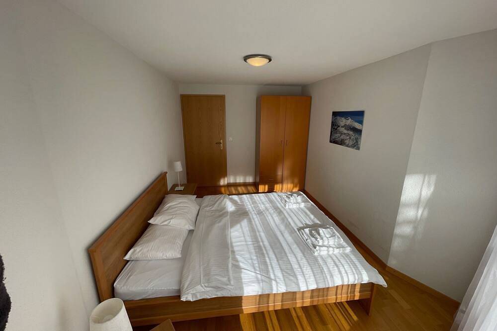 Ganze Wohnung, Nollen 6-Bett-Wohnung in Lauterbrunnen, Grindelwald und Umgebung