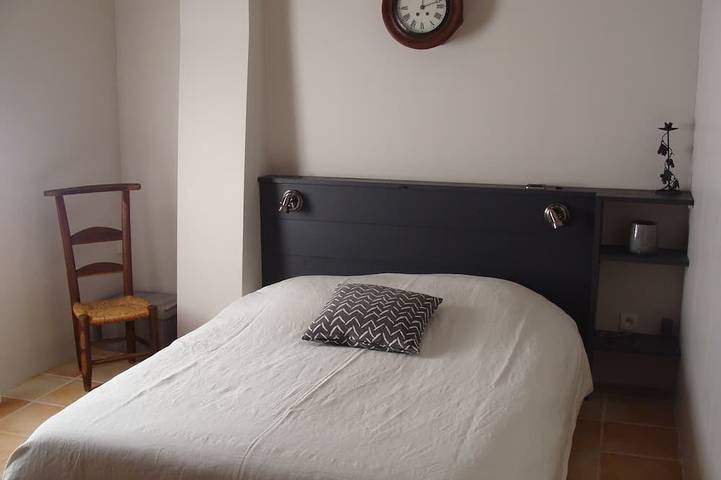 Location de vacances pour 5 personnes, avec terrasse et jardin à Labeaume - 3