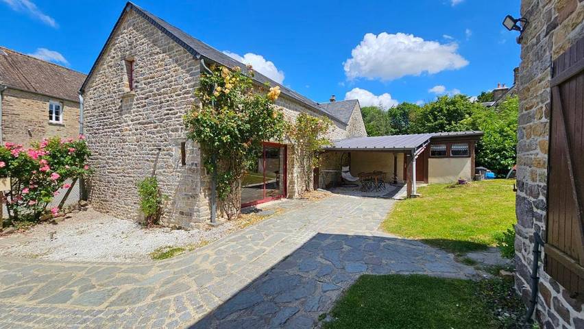 Chambre d’hôte pour 2 personnes, avec Terrasse et Jardin à Campandré-Valcongrain