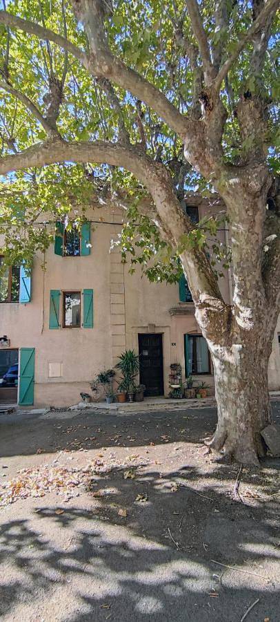 Location de vacances pour 4 personnes, avec vue et jardin, animaux acceptés à Usclas-d'Hérault - 2