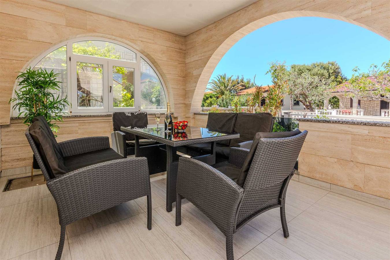 Apartamento entero, Directly on beach | apartment ideal for family | for 4-6 persons | luxurious and modern in Vir