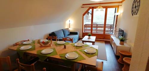 Appartement De Vacances pour 7 Personnes dans Lac des Hermines, Besse-et-Saint-Anastaise, Photo 3