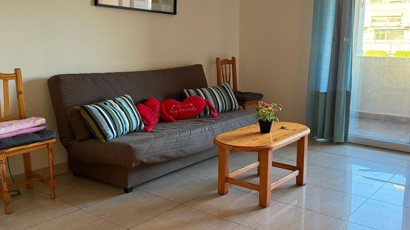 Geheel appartement, Vakantieverblijf "Prettig verblijf in het centrum van Plaza Los Cristianos" in Los Cristianos, Arona