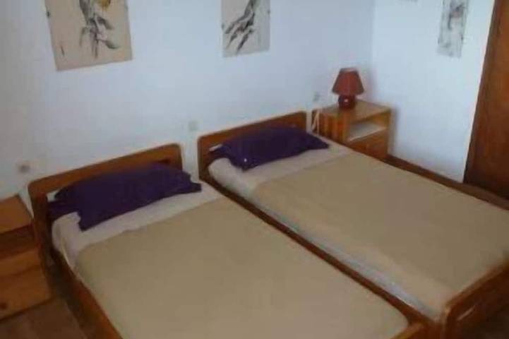 Location de vacances pour 7 personnes, avec terrasse et jardin dans Port de Centuri - 4