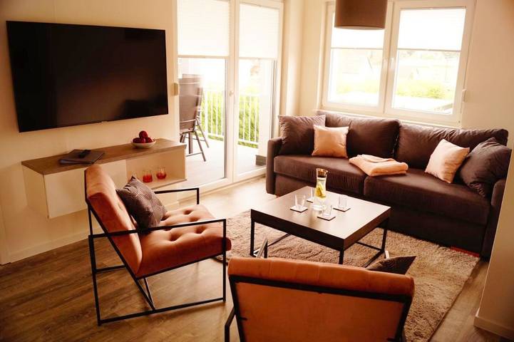 Ferienwohnung für 4 Personen, mit Terrasse und Garten sowie Ausblick in Senftenberger See