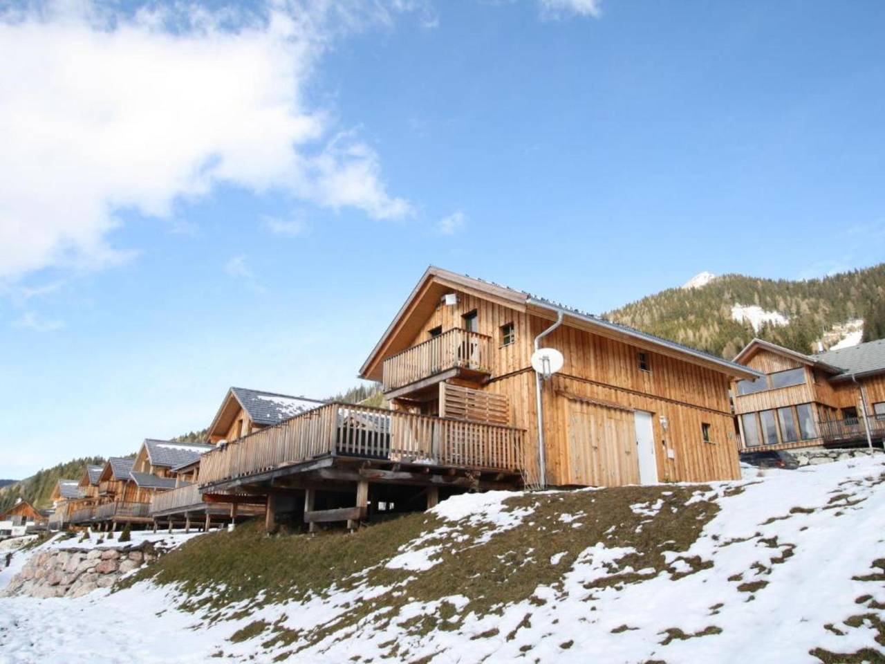 Chalet mit Sauna und Hot Tub an der Skipiste in Hohentauern, Murtal