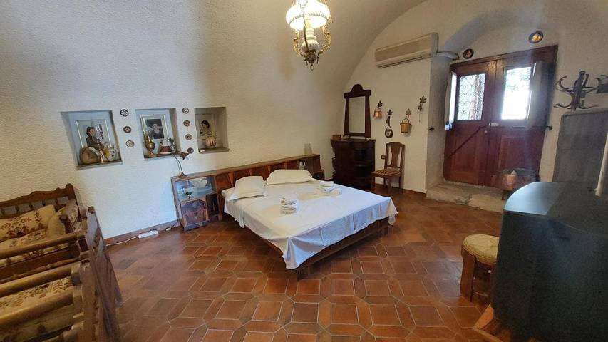 Gîte pour 4 personnes, avec Terrasse et Jardin dans Leonidion - 2