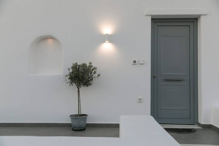 Location de vacances pour 10 personnes, avec vue sur l’océan ainsi que terrasse et jardin dans Agia Anna - 4