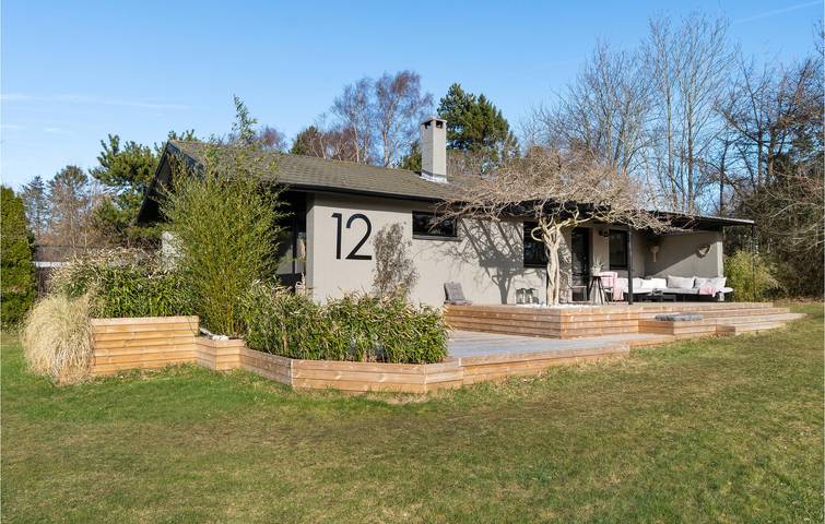 Ferienhaus für 4 Personen, mit Terrasse und Garten