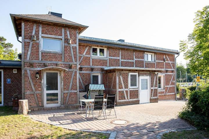 Ferienhaus für 4 Personen, mit Balkon und Terrasse sowie Garten und Seeblick in Sellin - 3