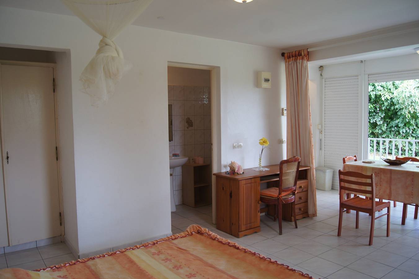 Studio entier, Studio cosy au Moule 30 m² avec jardin privé in Le Moule, Guadeloupe