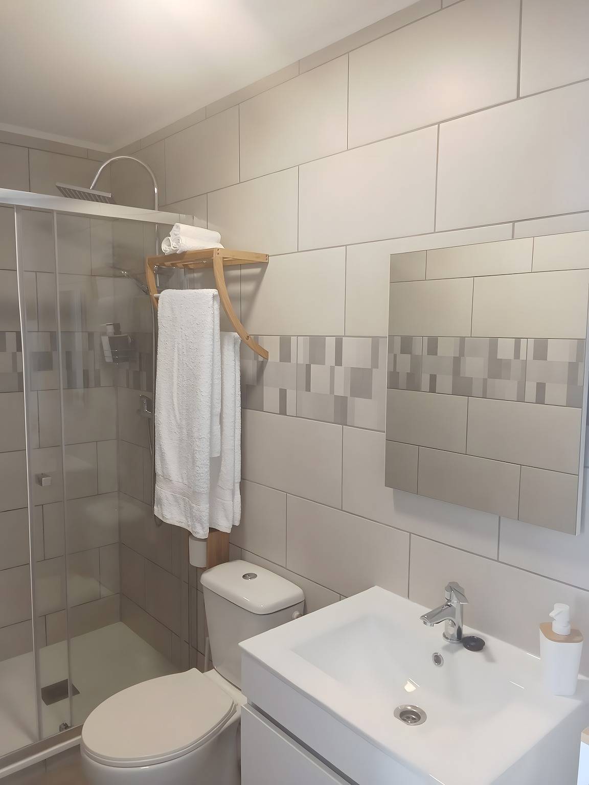 Zimmer 'Quarto 1 Piso Superior - Quinta Df' mit Bergblick, Wi-Fi und Klimaanlage in Eiras, Coimbra
