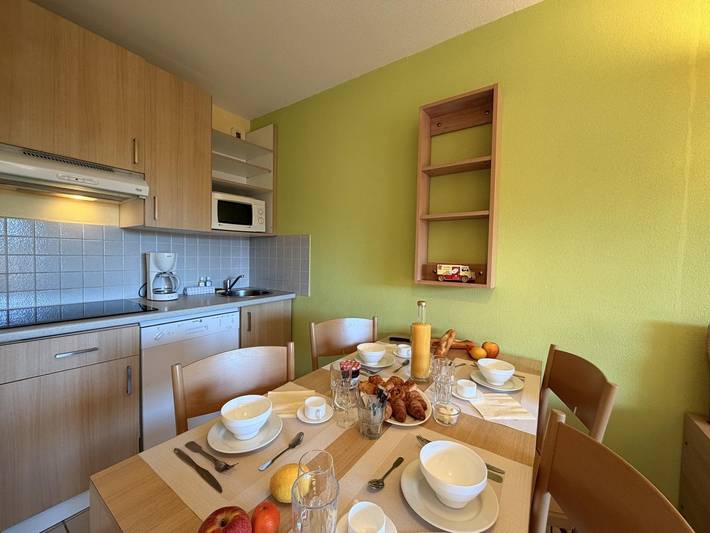 Gîte pour 4 personnes, avec terrasse et piscine, adapté aux familles à Cerbère - 4
