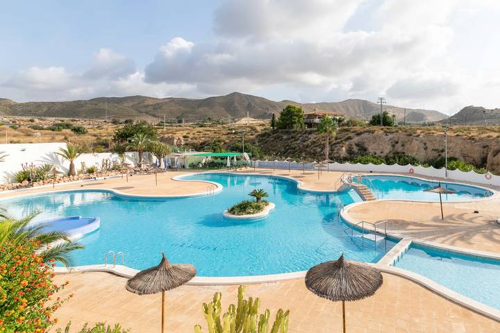 Ferienhaus für 6 Personen, mit Kinderpool
