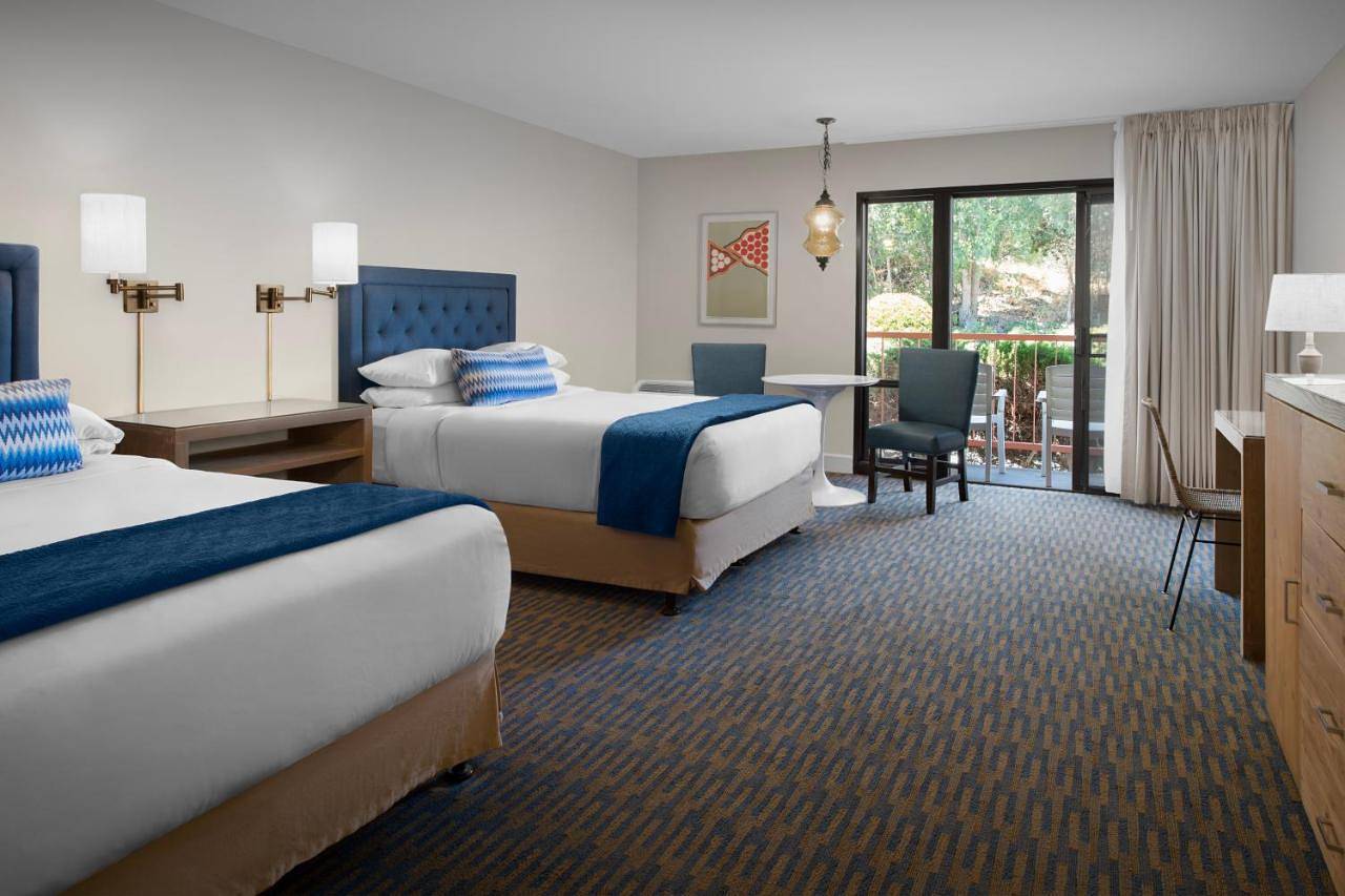 Ashland Hills Hotel & Suites in Ashland, Oregon