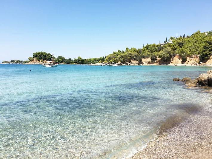 Location de vacances pour 8 personnes, avec piscine et jardin, animaux acceptés à Porto Heli - 2