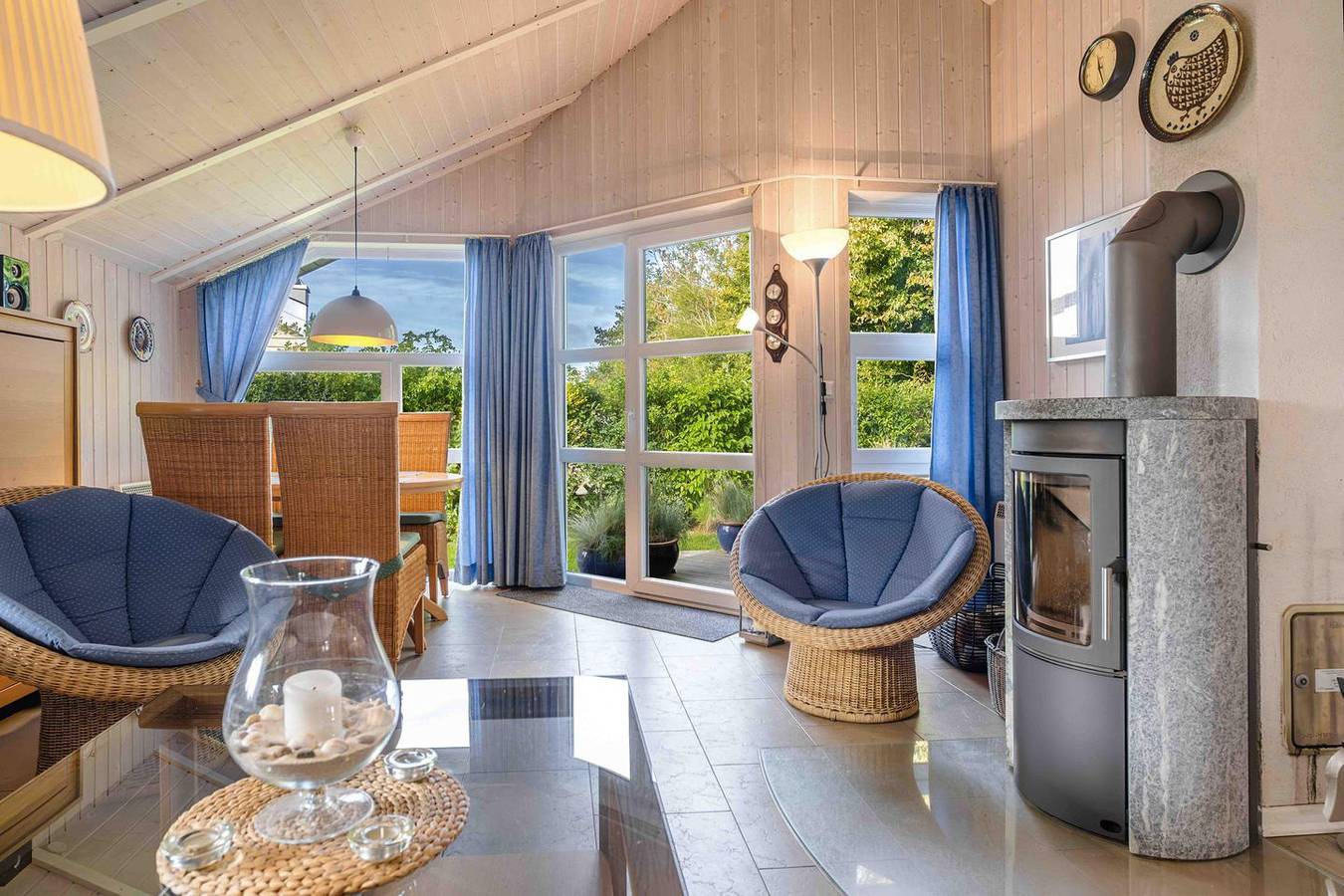 Ferienhaus für 2 Erwachsene, 2 Kinder bis 14 Jahre und 2 Hunde. in Geltinger Birk, Gelting