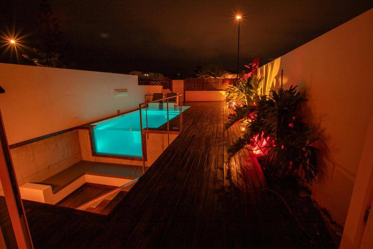 Casa Ouira Chalet con Piscina Privada y vistas in Geafond, La Oliva