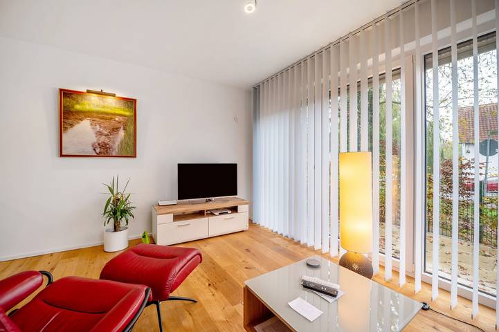 Ferienwohnung für 2 Personen, mit Seeblick und Garten - 1