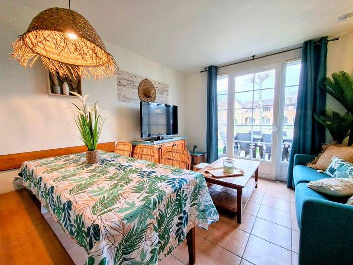 Casa de vacaciones para 6 personas, con piscina además de vistas y jardín - 1