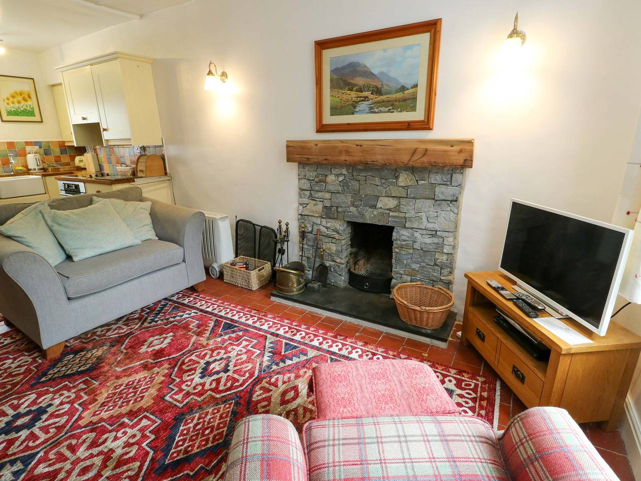 Riverbank Cottage in Beddgelert, Snowdonia