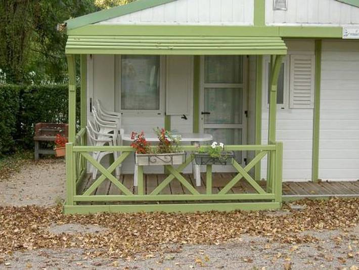 Chalet pour 4 personnes, avec terrasse, animaux acceptés dans le Jura