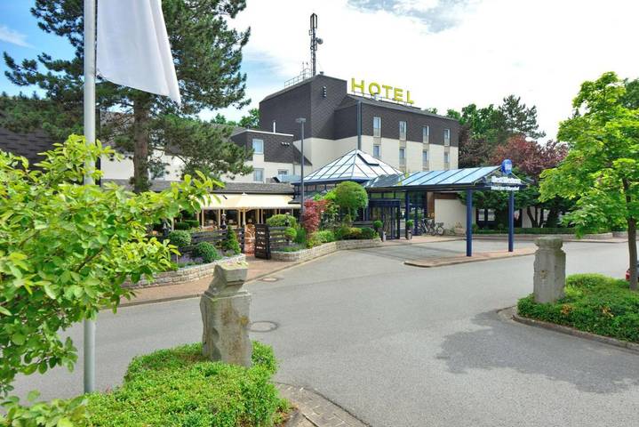 Hotel for 10 personer, med have og terrasse i Hannover