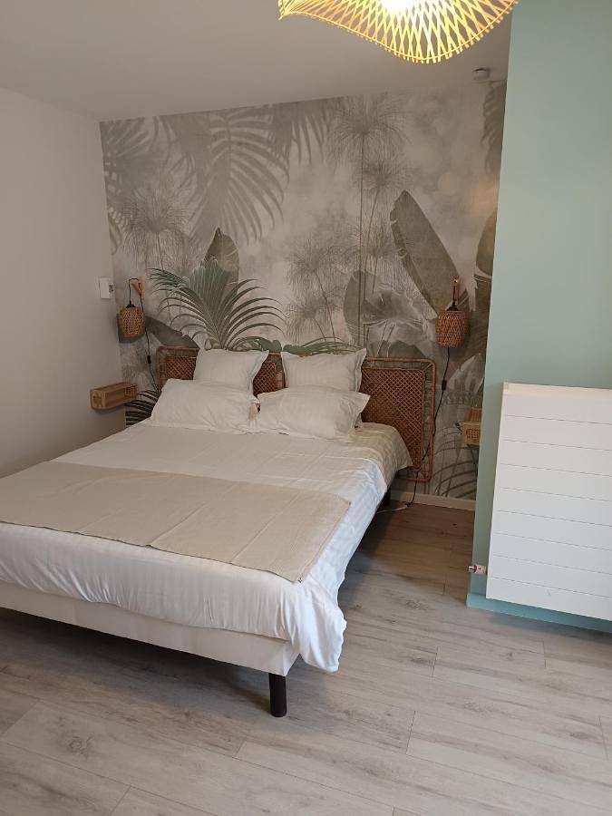 Double Room with Terrace in Saint-Priest, Lyon et ses environs
