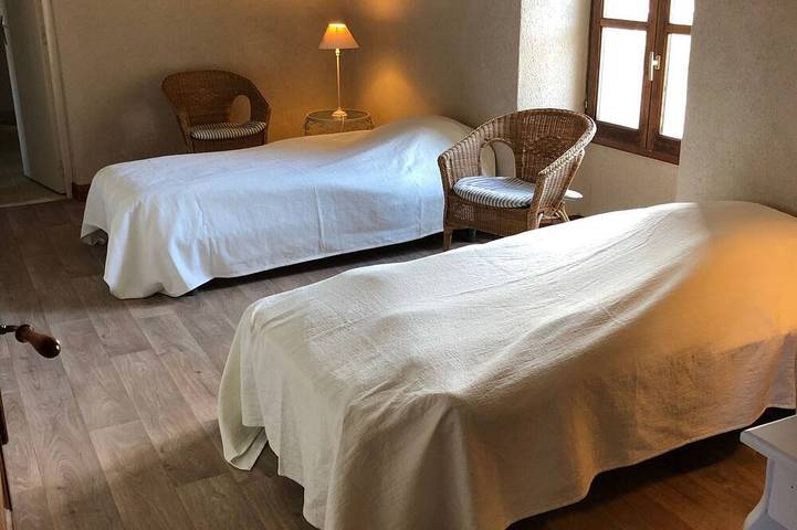 Gîte pour 6 personnes, avec jardin à Bélâbre - 2