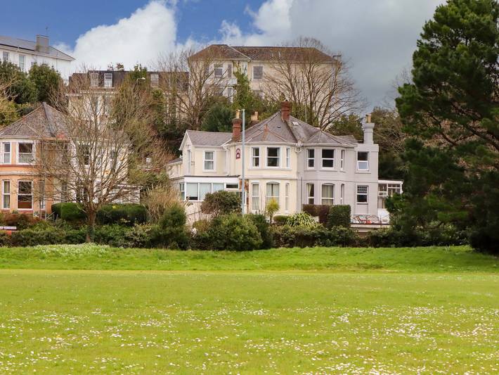Cottage for 7 people, with garden in Torquay