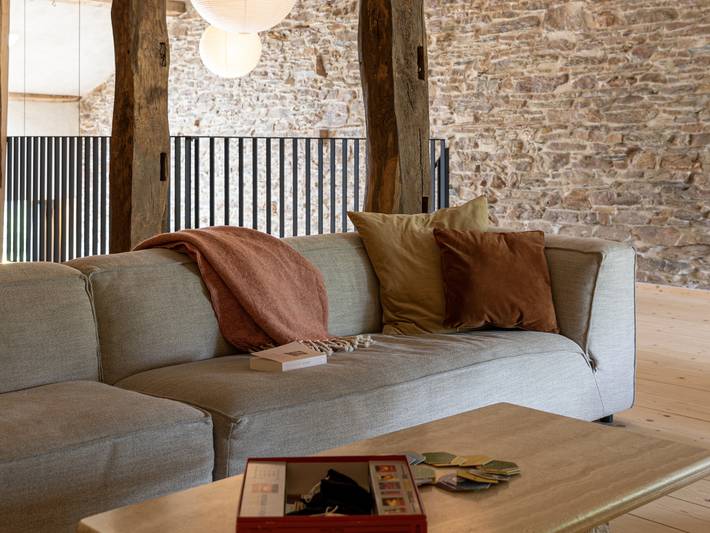 Authentisches Ferienhaus für 6 Personen mit Blick auf den Semois Valley Nationalpark in Bièvre, Region Namur