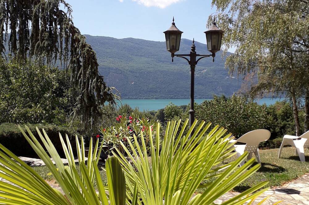 Appartement entier, Le Balcon du Lac in Brison-Saint-Innocent, Région de Chambéry