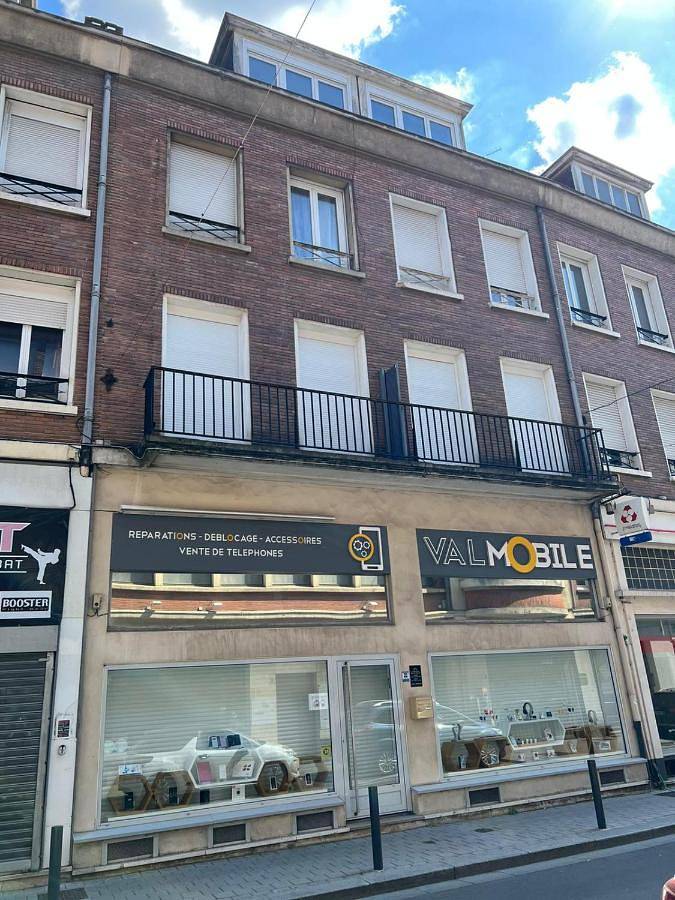 Appartement entier, Esprit africain, Appartement, Balcon, Centre in Valenciennes, Région de Valenciennes