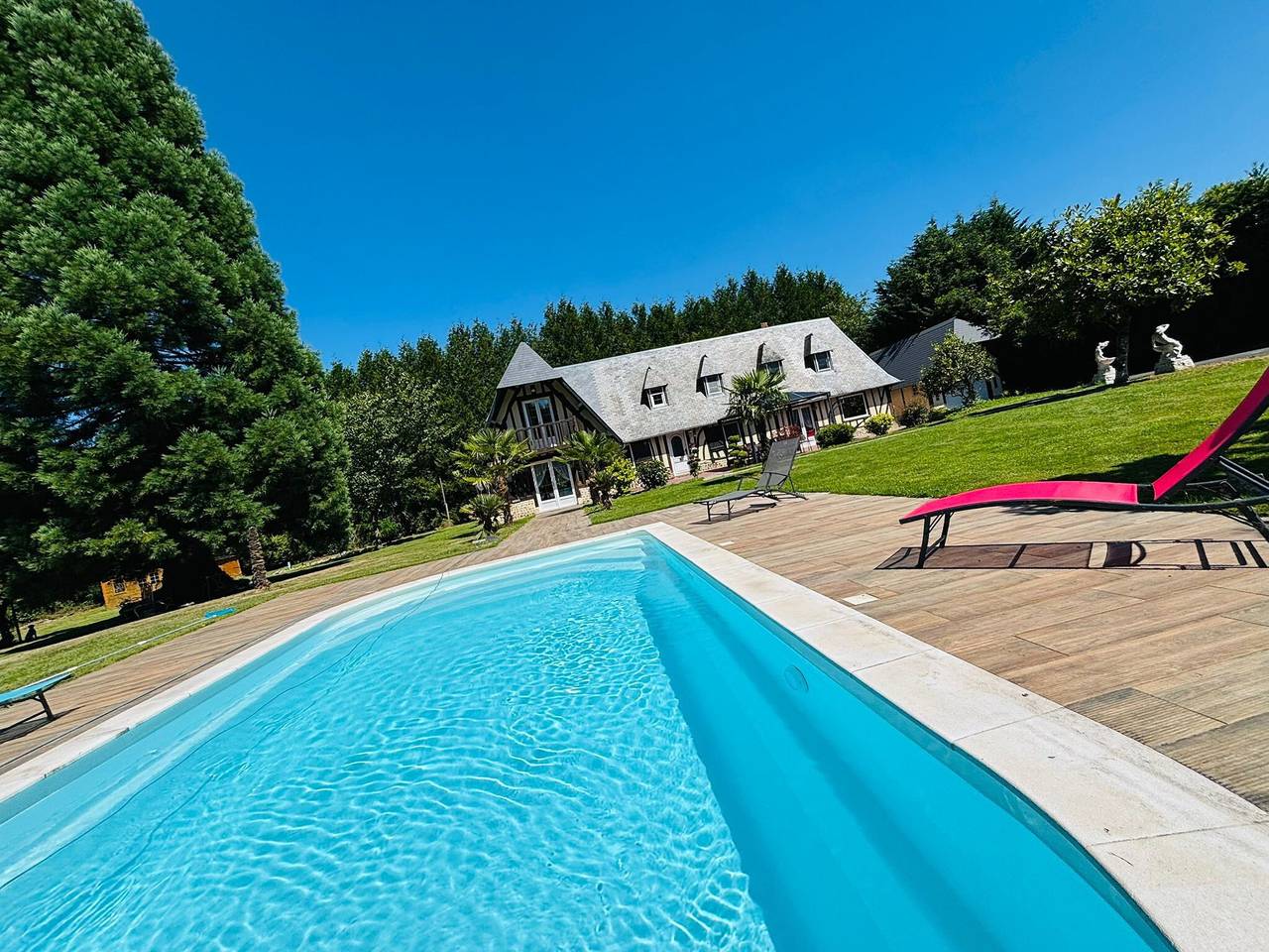 Bed & Breakfast 'Annexe' met gedeeld zwembad, wifi en airconditioning in Lieurey, Bernay en omgeving