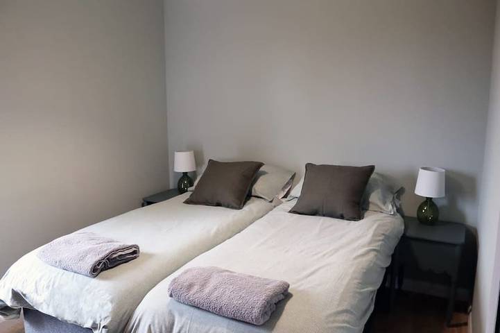 Eco-Lodge with hottub sea view Charleton Estate in Regio Fife