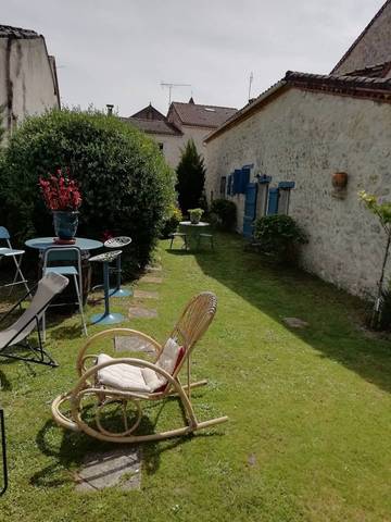 Location De Vacances pour 4 Personnes dans Sauvagnas, Lot-et-Garonne, Photo 3