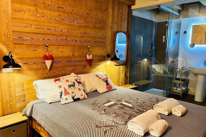 Apartamento entero, Apartamento de vacaciones para 4 personas con jardín in Cottin, Comune di La Salle